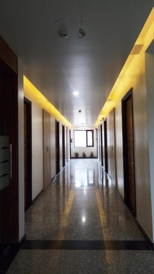 Alankrita Suites & Party Halls Meerut Exterior foto