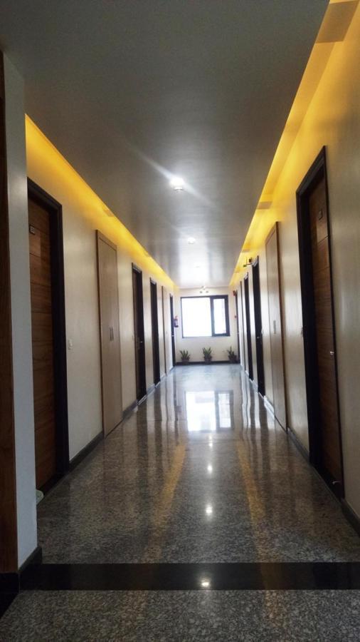 Alankrita Suites & Party Halls Meerut Exterior foto