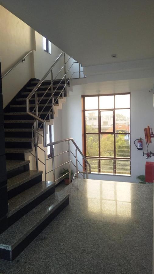 Alankrita Suites & Party Halls Meerut Exterior foto